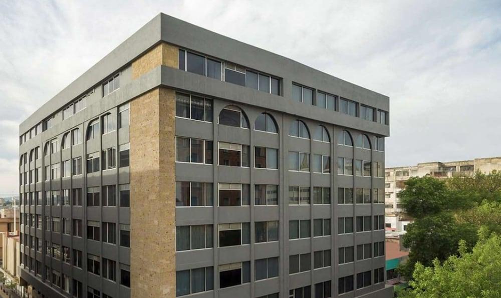 Hotel Plaza Genova Centro Гвадалахара Екстер'єр фото
