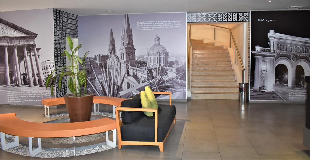 Hotel Plaza Genova Centro Гвадалахара Екстер'єр фото